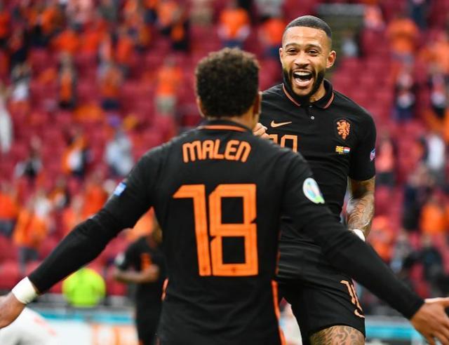 欧洲足球中 欧洲足球中